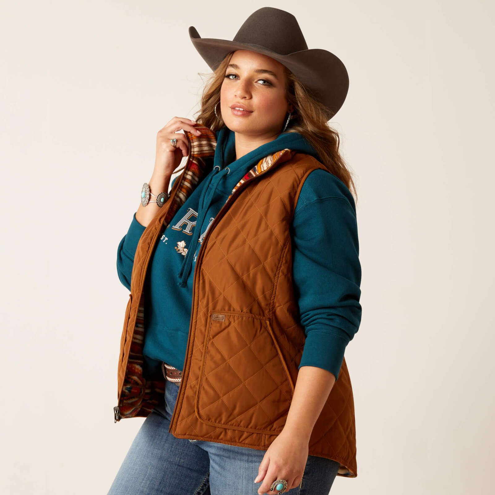 Ariat Womens Dilon Chimayo Vest Chestnut Horse